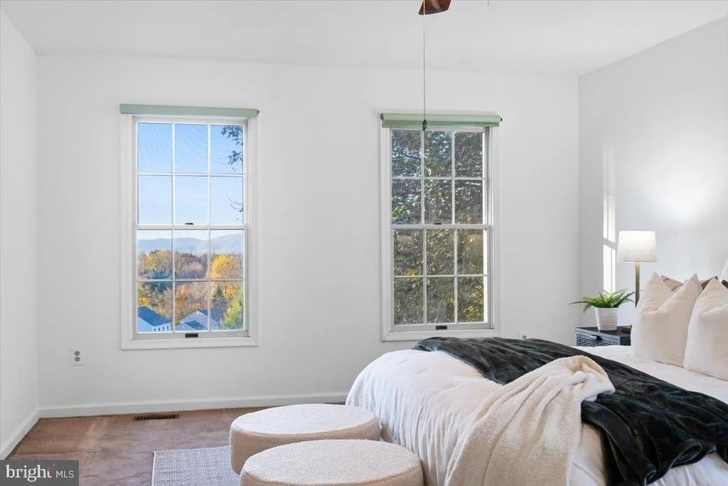 Photo of 4634 FELDSPAR ROAD