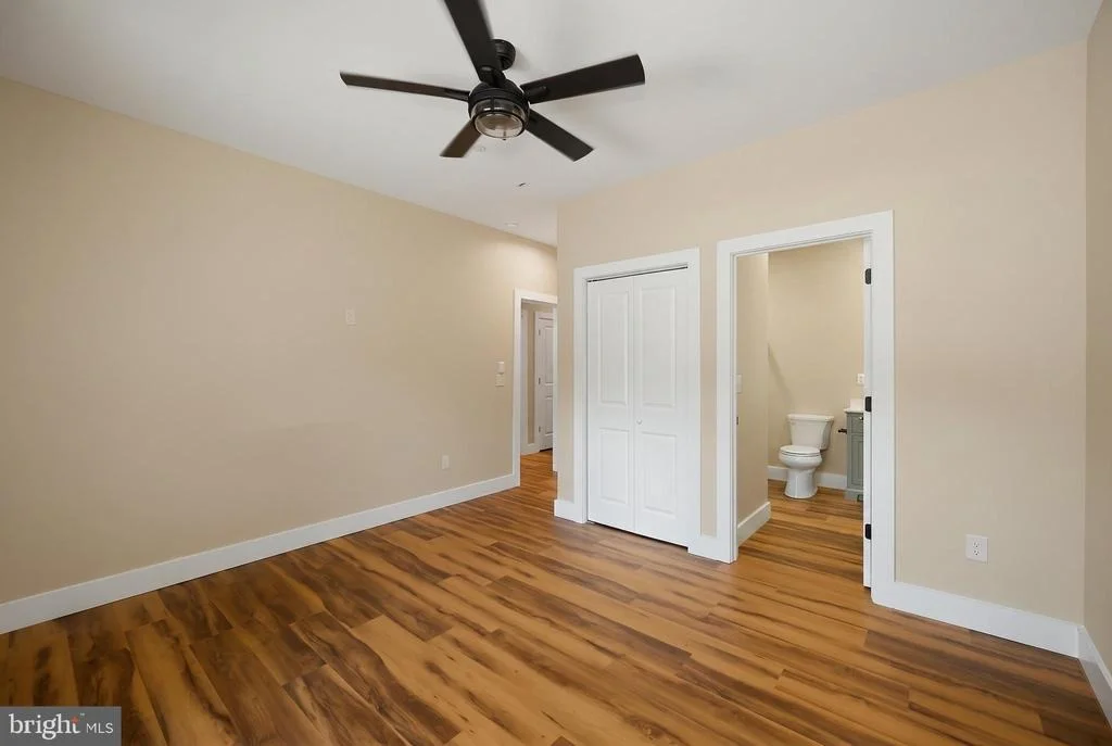 Photo of 15 BYRAN DR