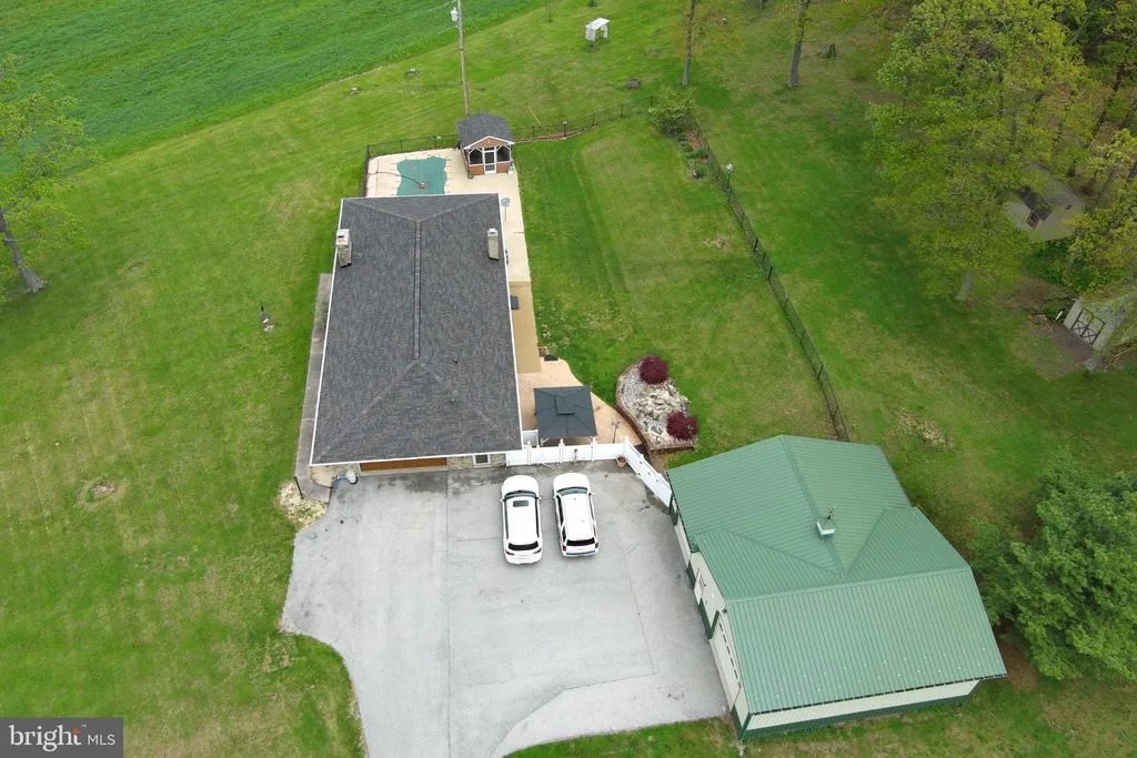 Photo of 5111 HANOVER PIKE