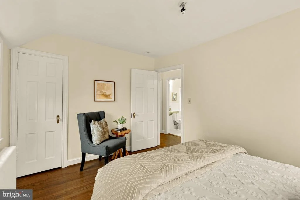 Photo of 8410 CEDAR STREET