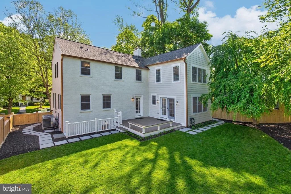 Photo of 10104 BIG ROCK ROAD