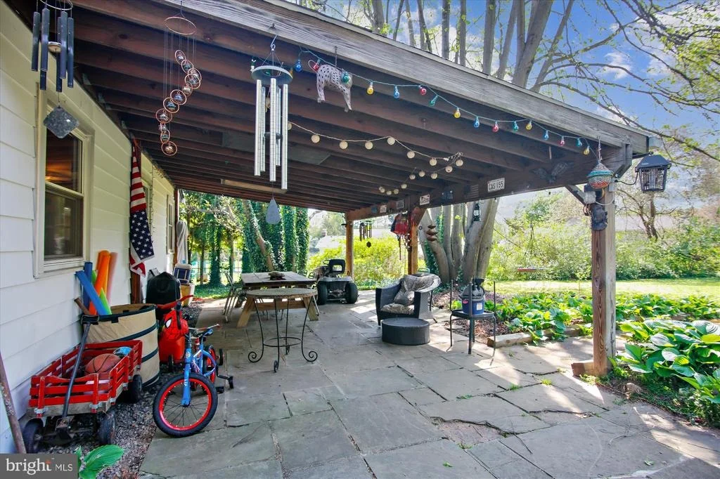Photo of 15104 TIMBERLAKE DRIVE