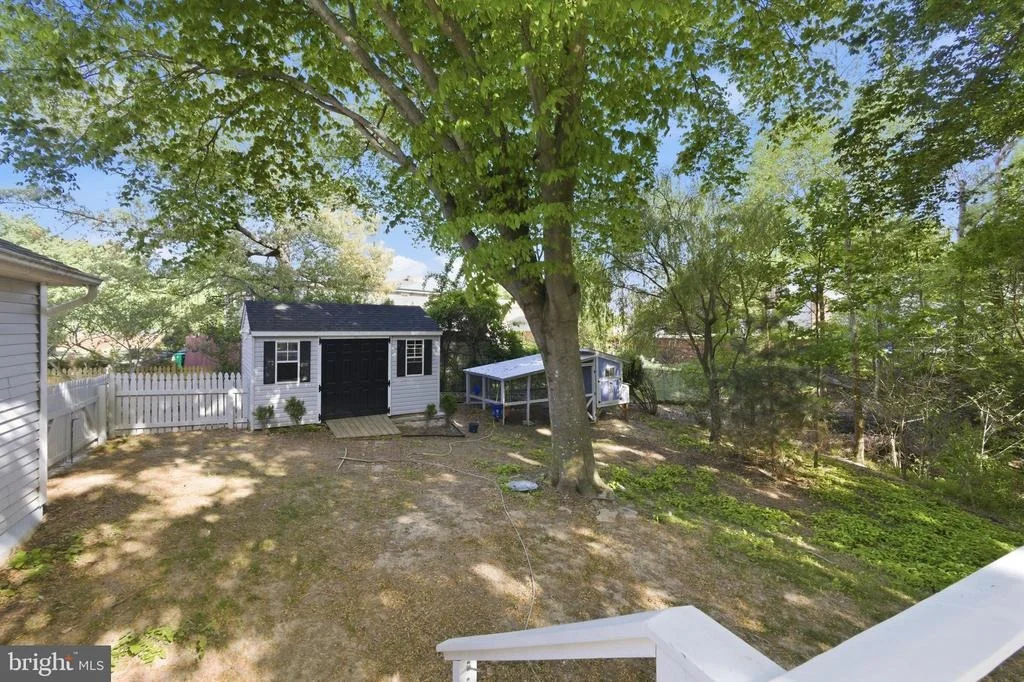 Photo of 13601 PENDLETON STREET