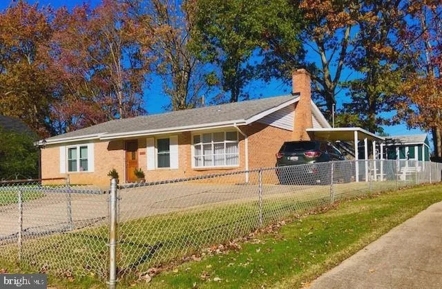 Photo of 1110 HAMLIN ROAD
