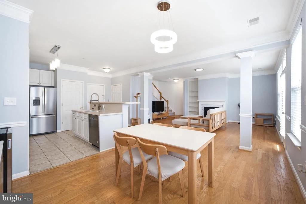 Photo of Unit 310 at 2665 MANHATTAN PLACE