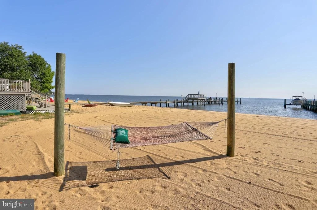 Photo of 8171 BAYSIDE DRIVE