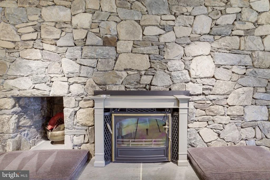 Photo of 7614 TIMBERLY COURT