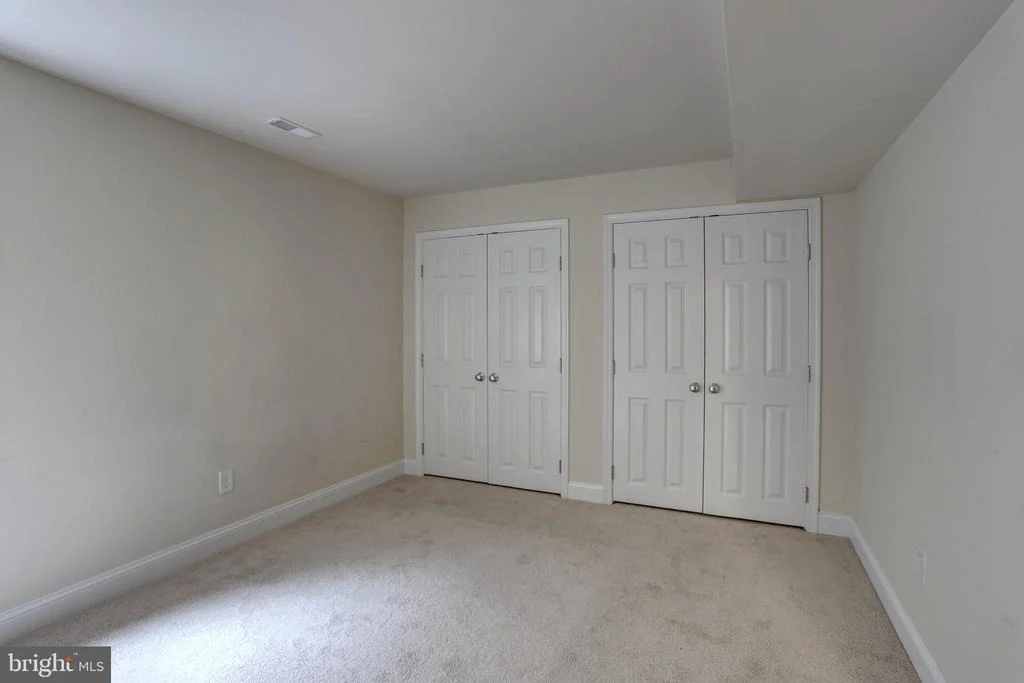 Photo of 8218 LEXINGTON DRIVE
