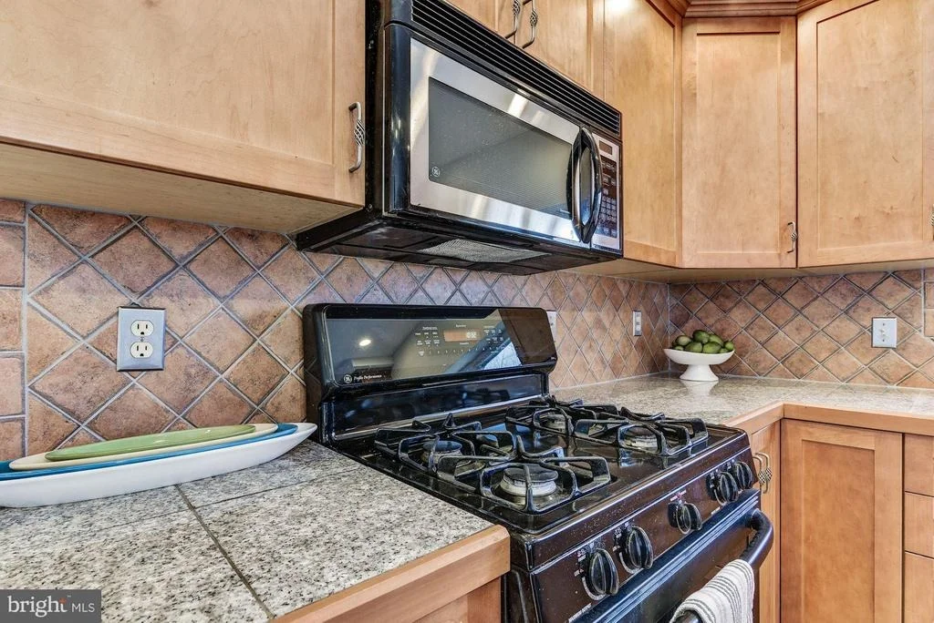 Photo of 104 STONEGATE DRIVE