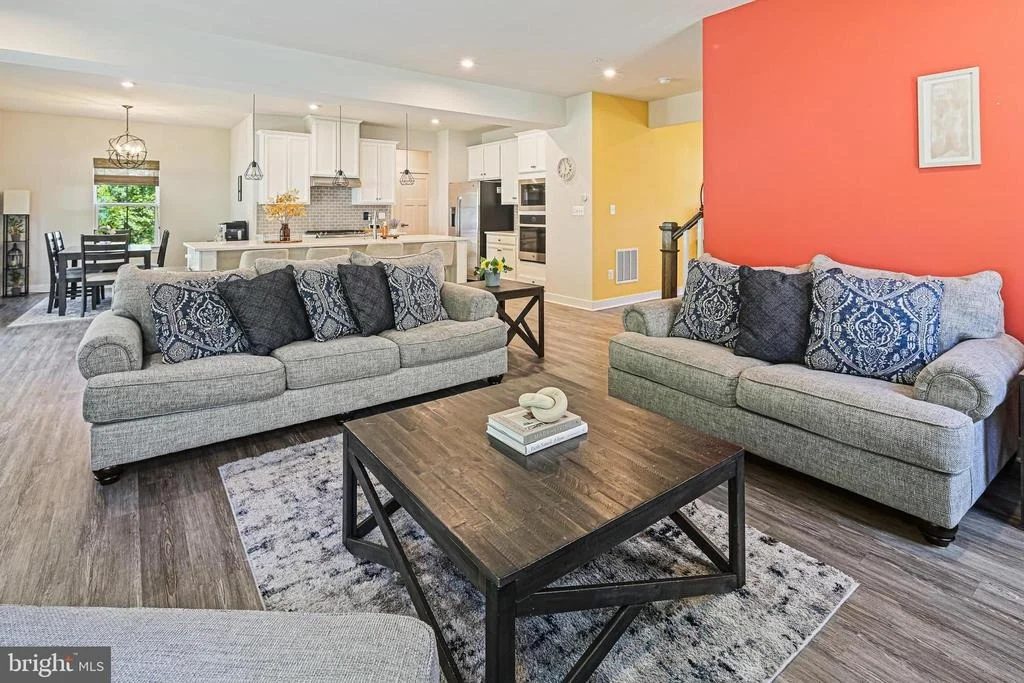 Photo of 6023 CHARLES HENRY PLACE