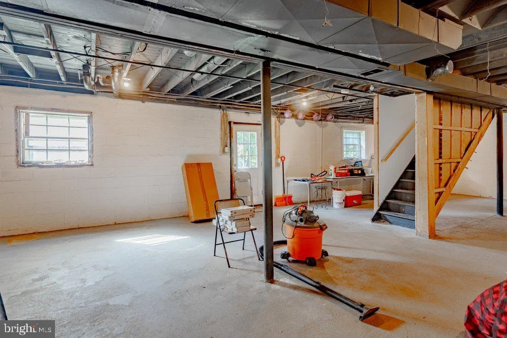Photo of 300 3RD AVENUE