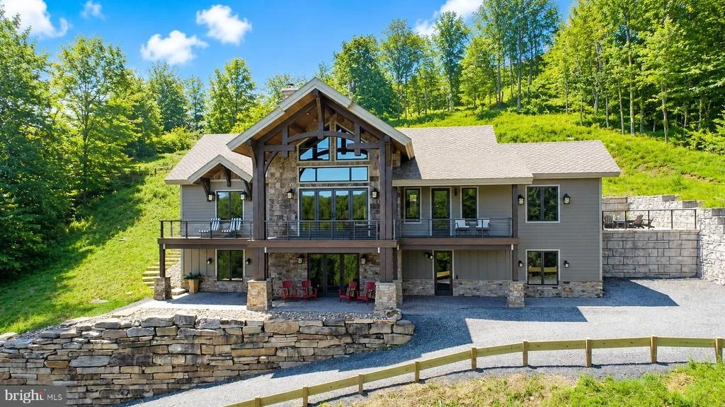 Photo of 2250 MARSH HILL ROAD