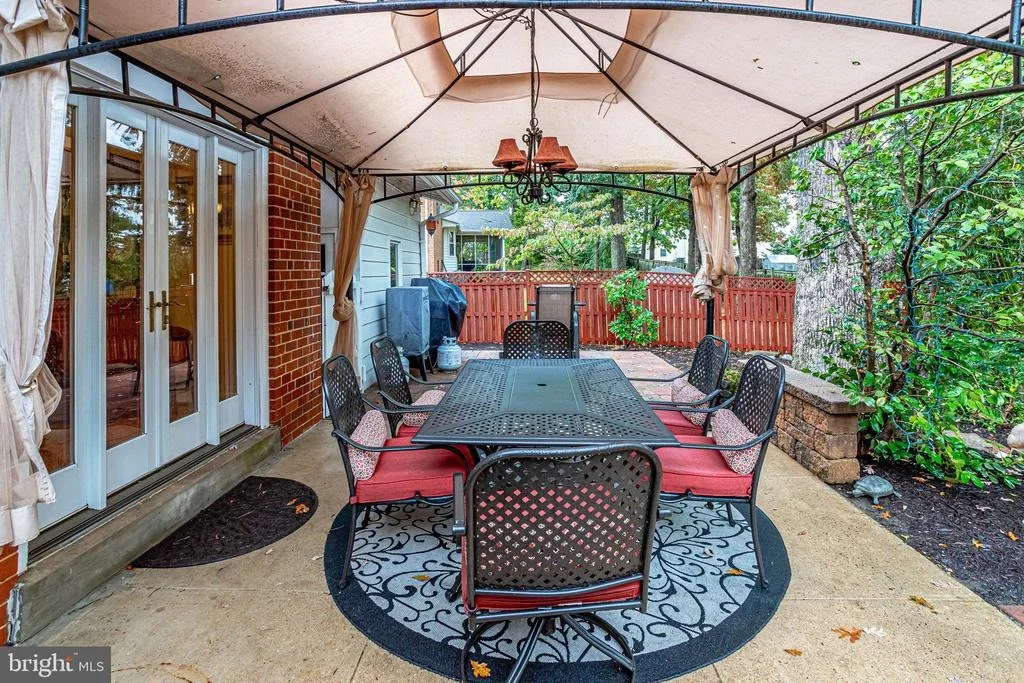 Photo of 3927 FOREST GROVE DRIVE