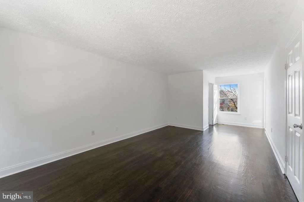 Photo of 13016 GERSHWIN WAY