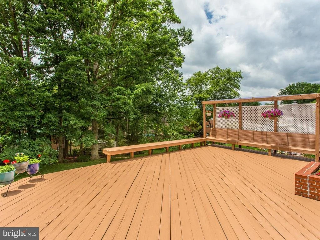 Photo of 7919 JANSEN DRIVE