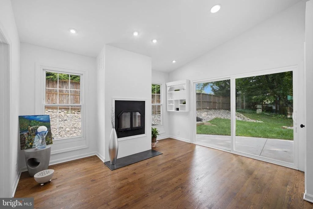 Photo of 8354 OLD DOMINION DRIVE