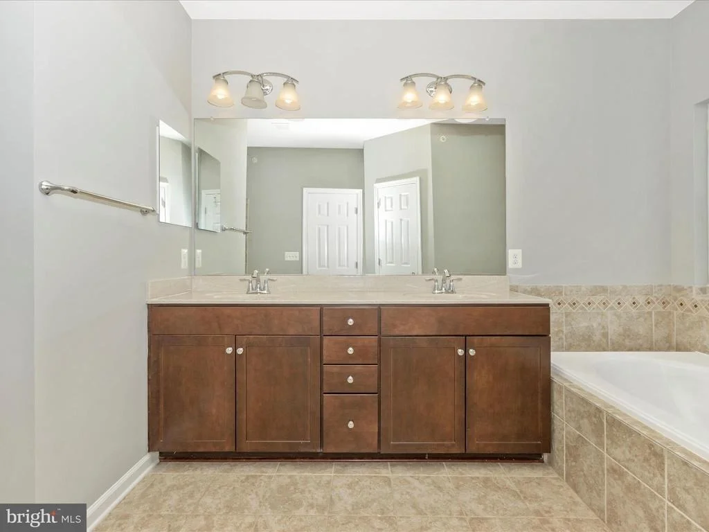 Photo of 7208 MAISSON RIDGE CIRCLE