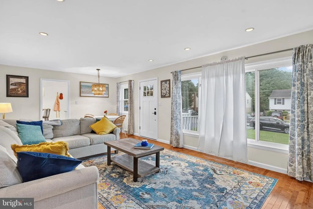 Photo of 866 CHESTNUT TREE DRIVE