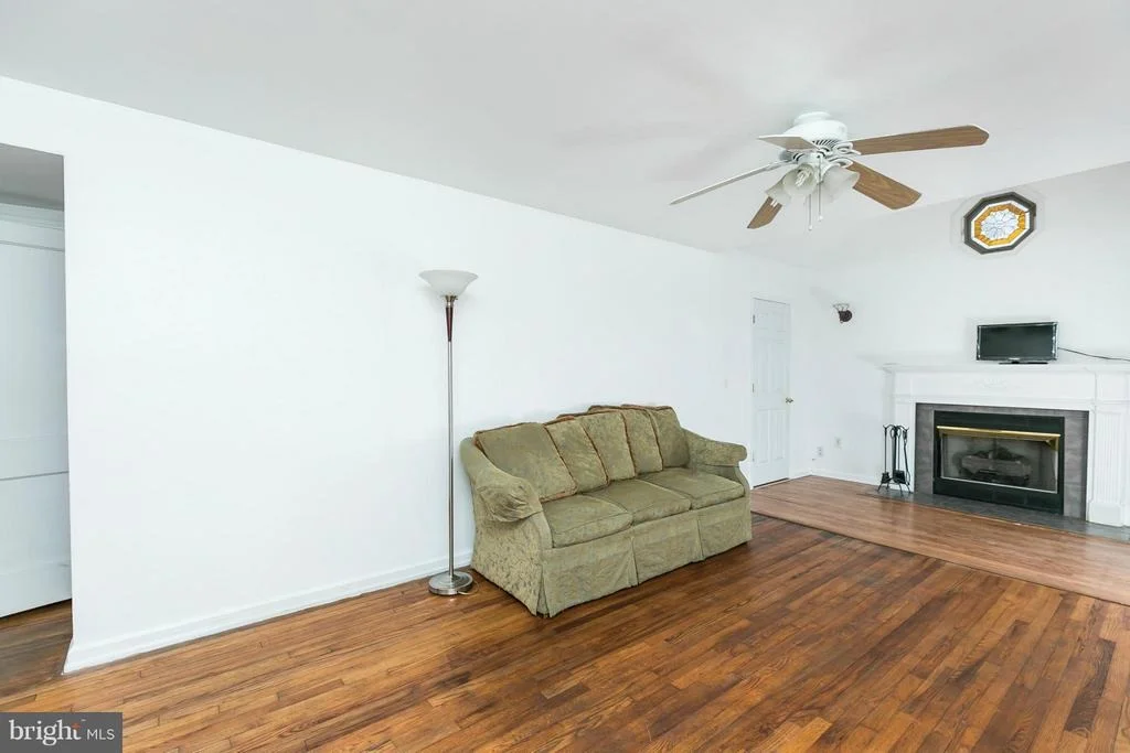 Photo of 12102 GRANDVIEW AVENUE