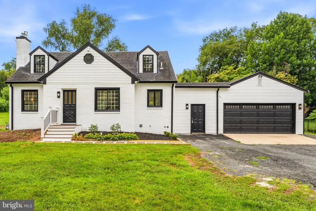 Photo of 4630 MUNCASTER MILL ROAD