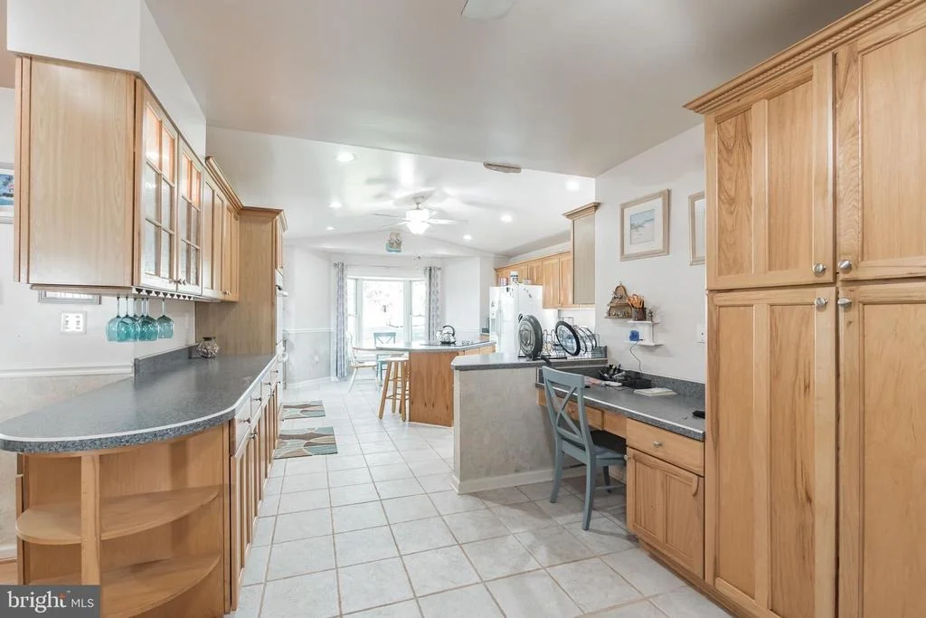 Photo of 5619 MANOR DRIVE