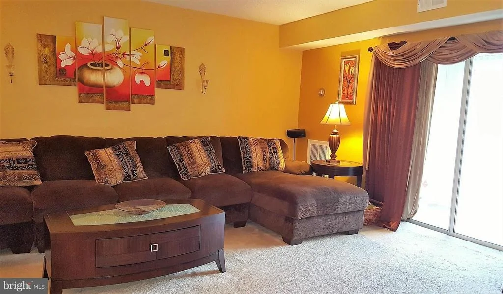 Photo of Unit 152B at 3500 FOREST EDGE DRIVE