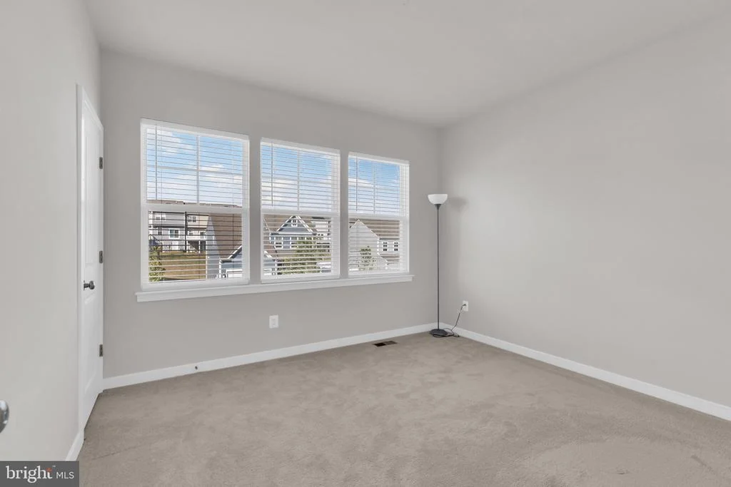 Photo of 131 THORNTON WAY