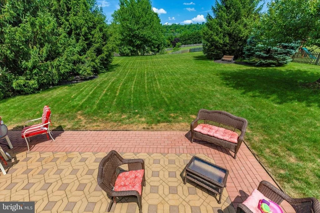 Photo of 4805 STOCKTON DRIVE