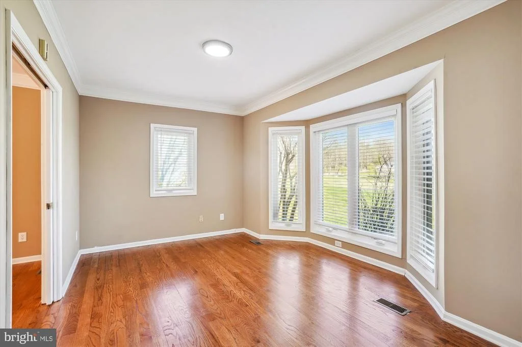 Photo of 18604 WILLOW OAK DRIVE