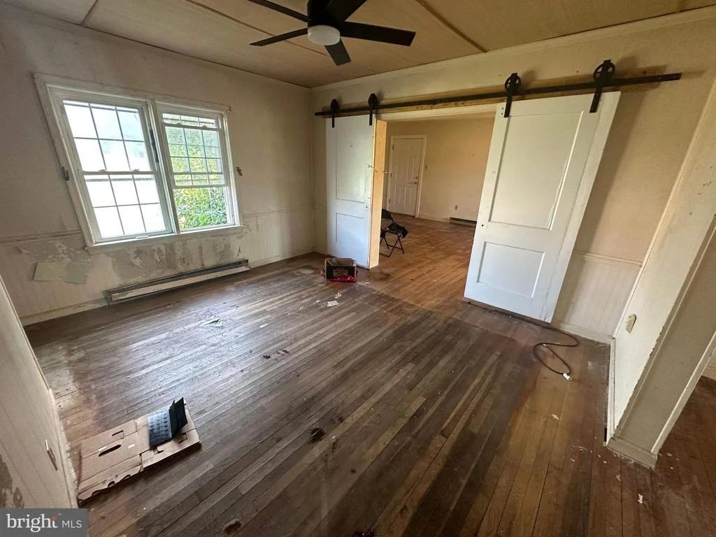 Photo of 9234 TAYLOR ROAD