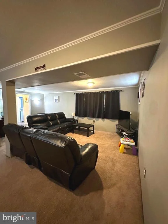 Photo of 6642 BUCKNELL ROAD