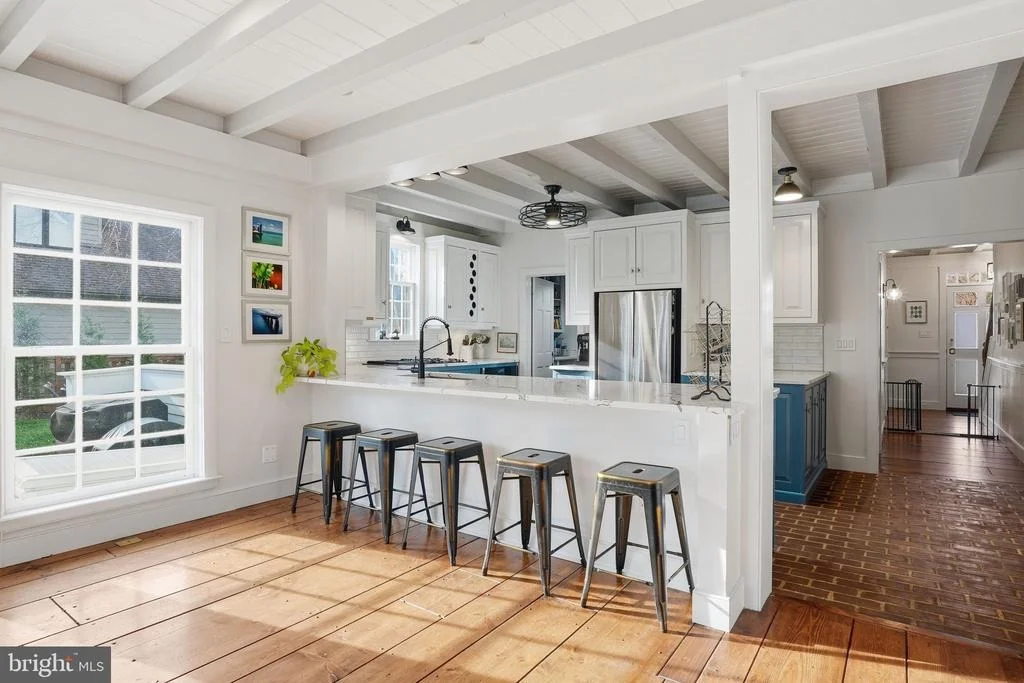 Photo of 342 BROADVIEW LANE