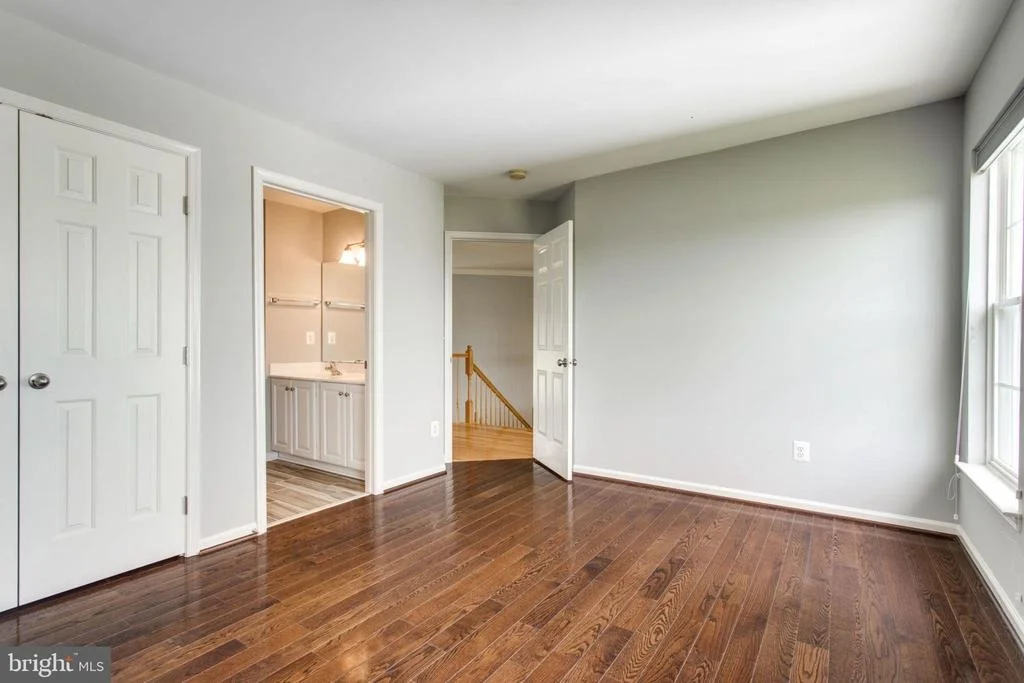 Photo of 6961 TANGLEWOOD DRIVE