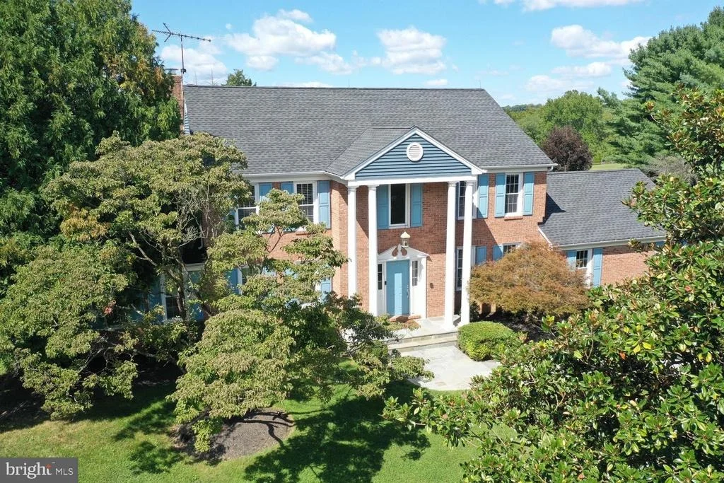 Photo of 21704 STABLEVIEW DRIVE