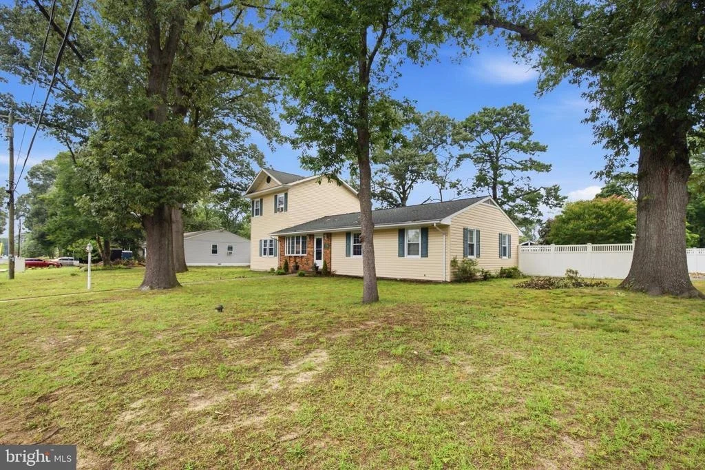 Photo of 776 EVERGREEN ROAD