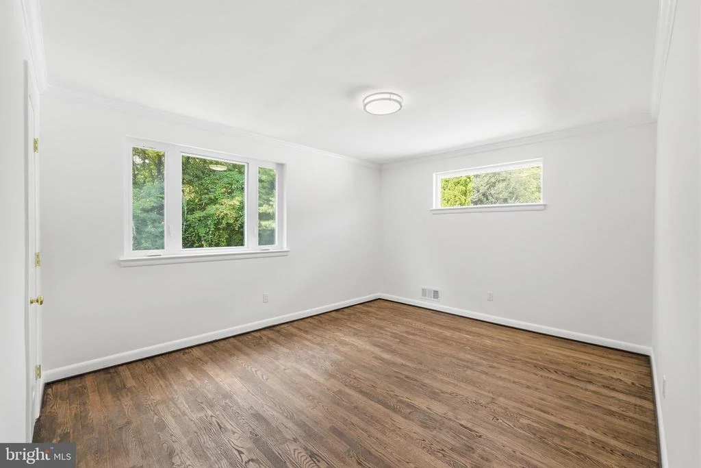 Photo of 9831 SINGLETON DRIVE