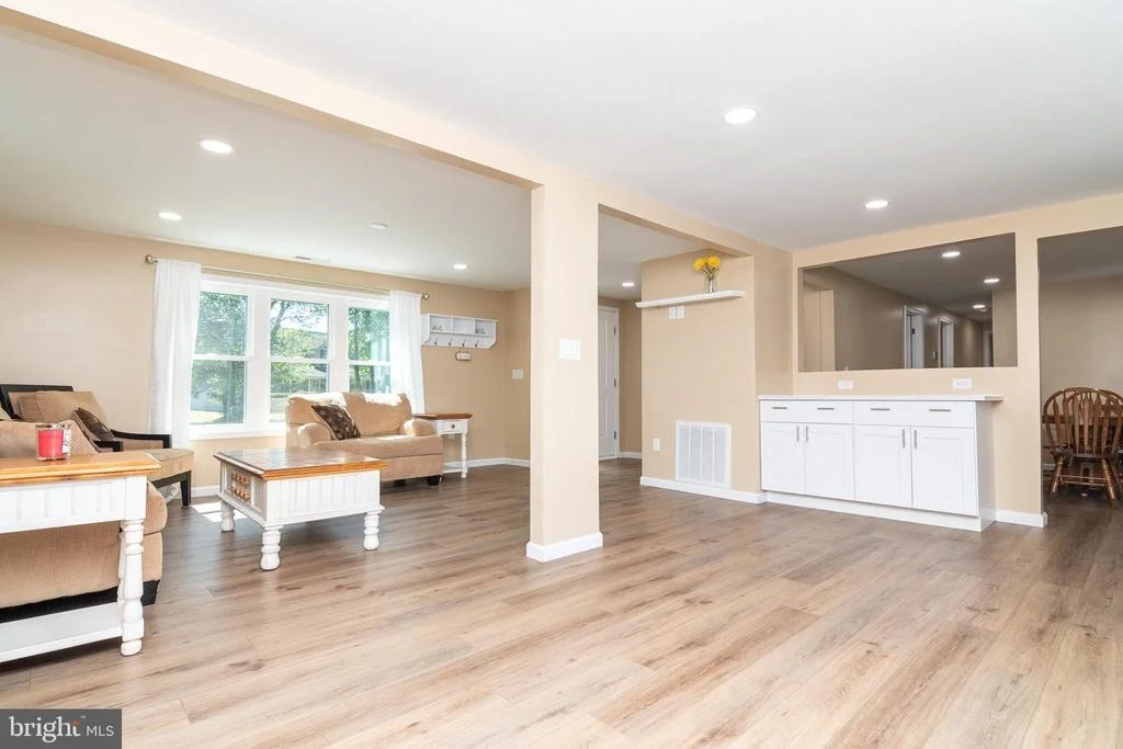 Photo of 41 DOROTHY CIRCLE