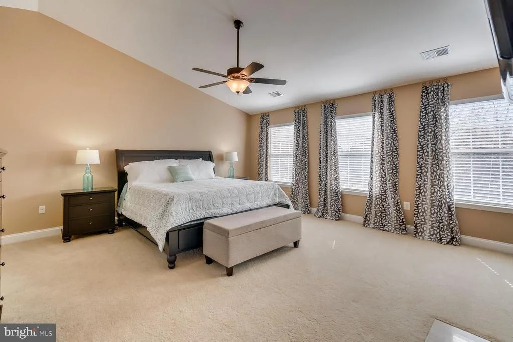 Photo of 17221 PICKWICK DRIVE