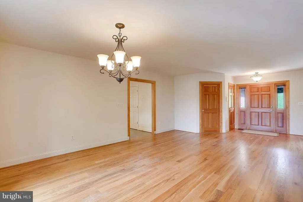 Photo of 24500 STRINGTOWN ROAD
