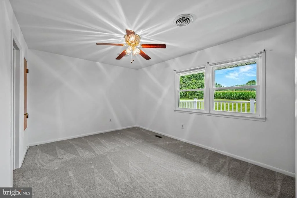 Photo of 4090 BOTELER ROAD