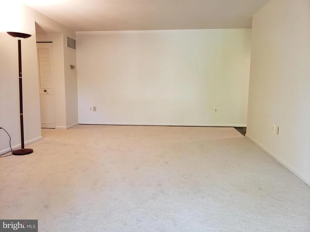 Photo of Unit 73C at 3600 GLENEAGLES DRIVE