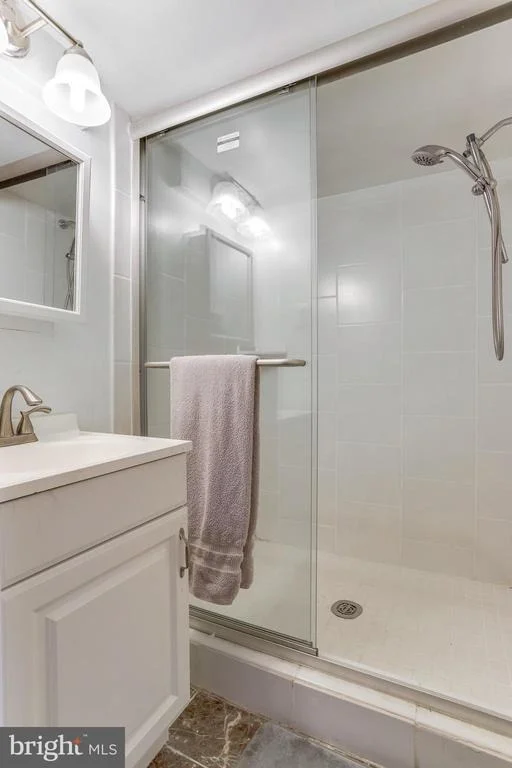 Photo of 6808 HOUNDMASTER ROAD
