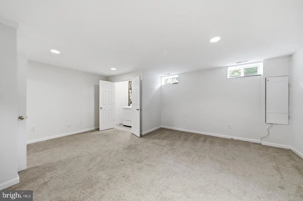 Photo of 13814 CROWNSGATE WAY