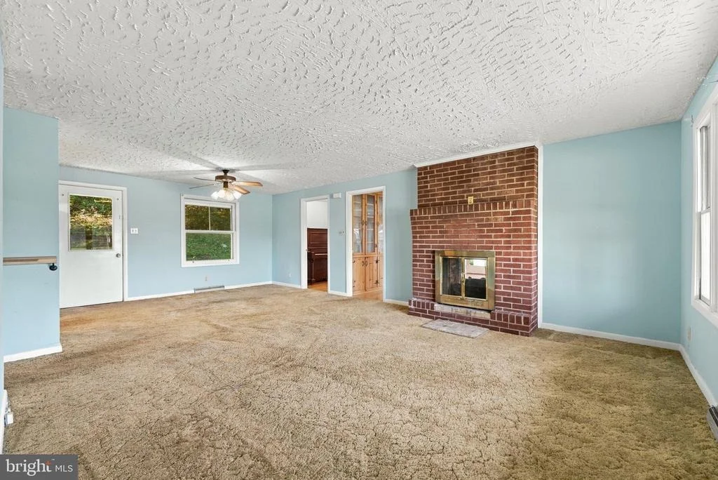 Photo of 9707 CREST HILL ROAD