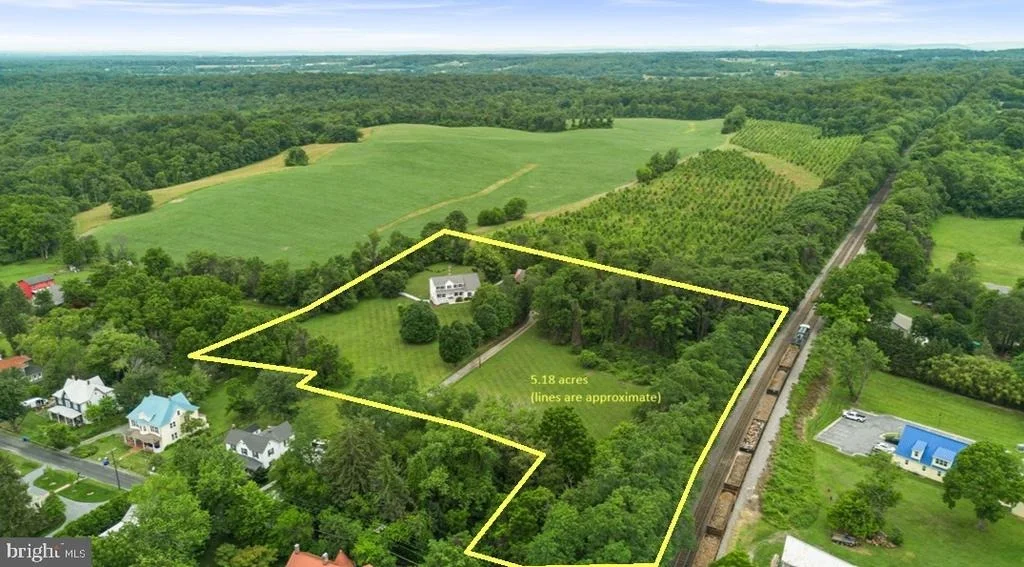 Photo of 19930 WHITE GROUND ROAD