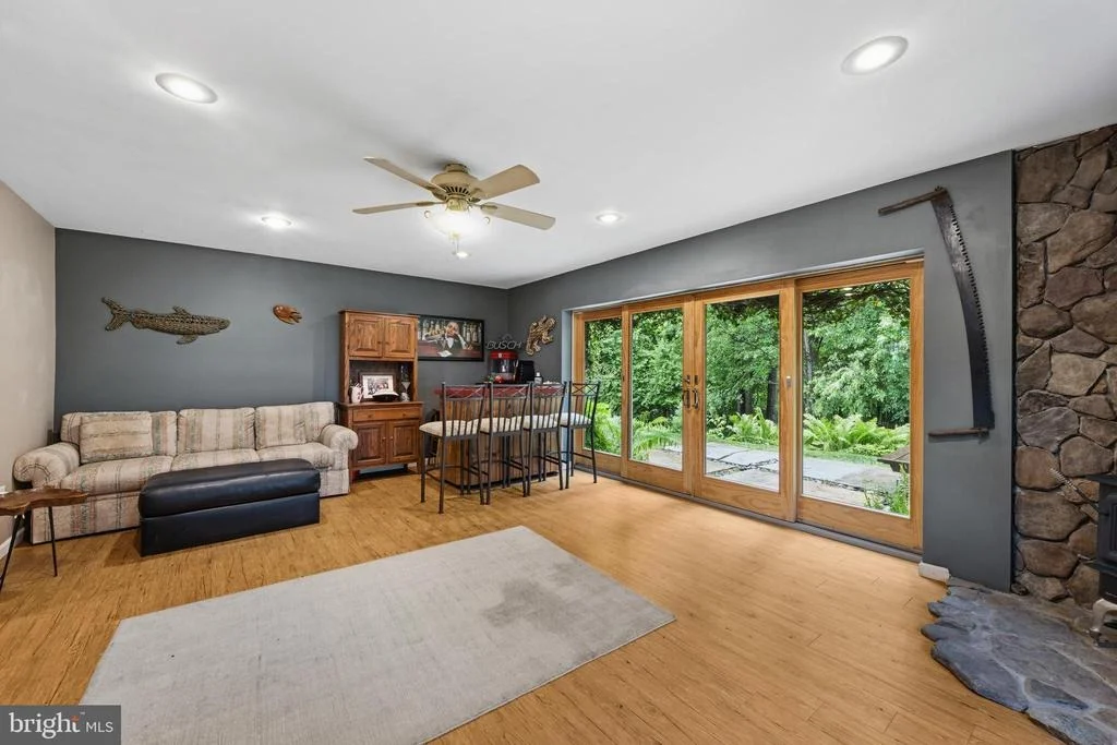 Photo of 322 CHERRY CHAPEL ROAD