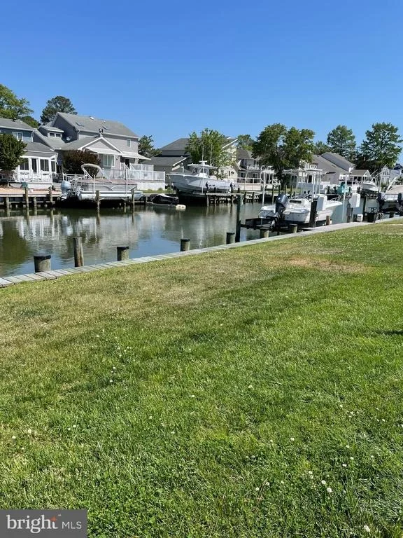 Photo of 19 PINTAIL DRIVE