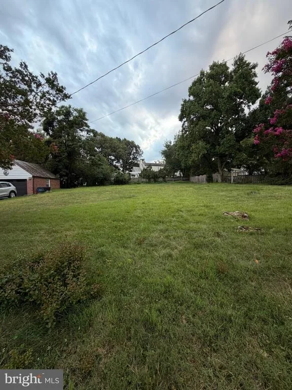 Photo of 10306 NAGLEE ROAD