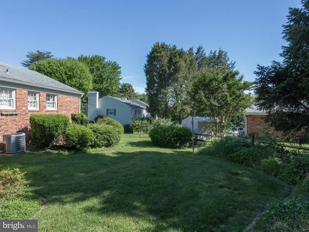 Photo of 1519 LONGFELLOW STREET