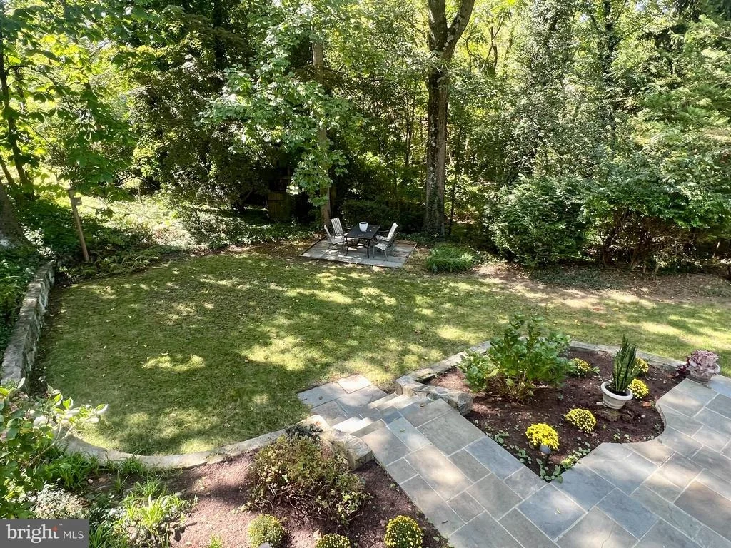 Photo of 1118 DALE DRIVE